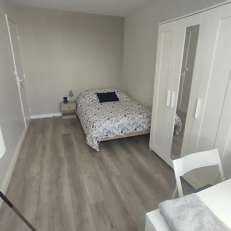 Spacieux Confortable Et Facile D'acces - 3 *