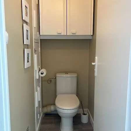 Spacieux Confortable Et Facile D'acces - 3 Apartment