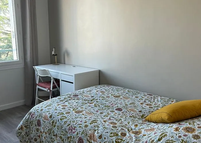 Spacieux Confortable Et Facile D'acces - 3 * Tours